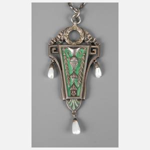 Jugendstilanhänger mit Emaileinlagen