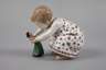 Meissen ”Kind mit Puppe, tanzend”