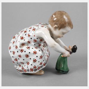 Meissen ”Kind mit Puppe, tanzend”