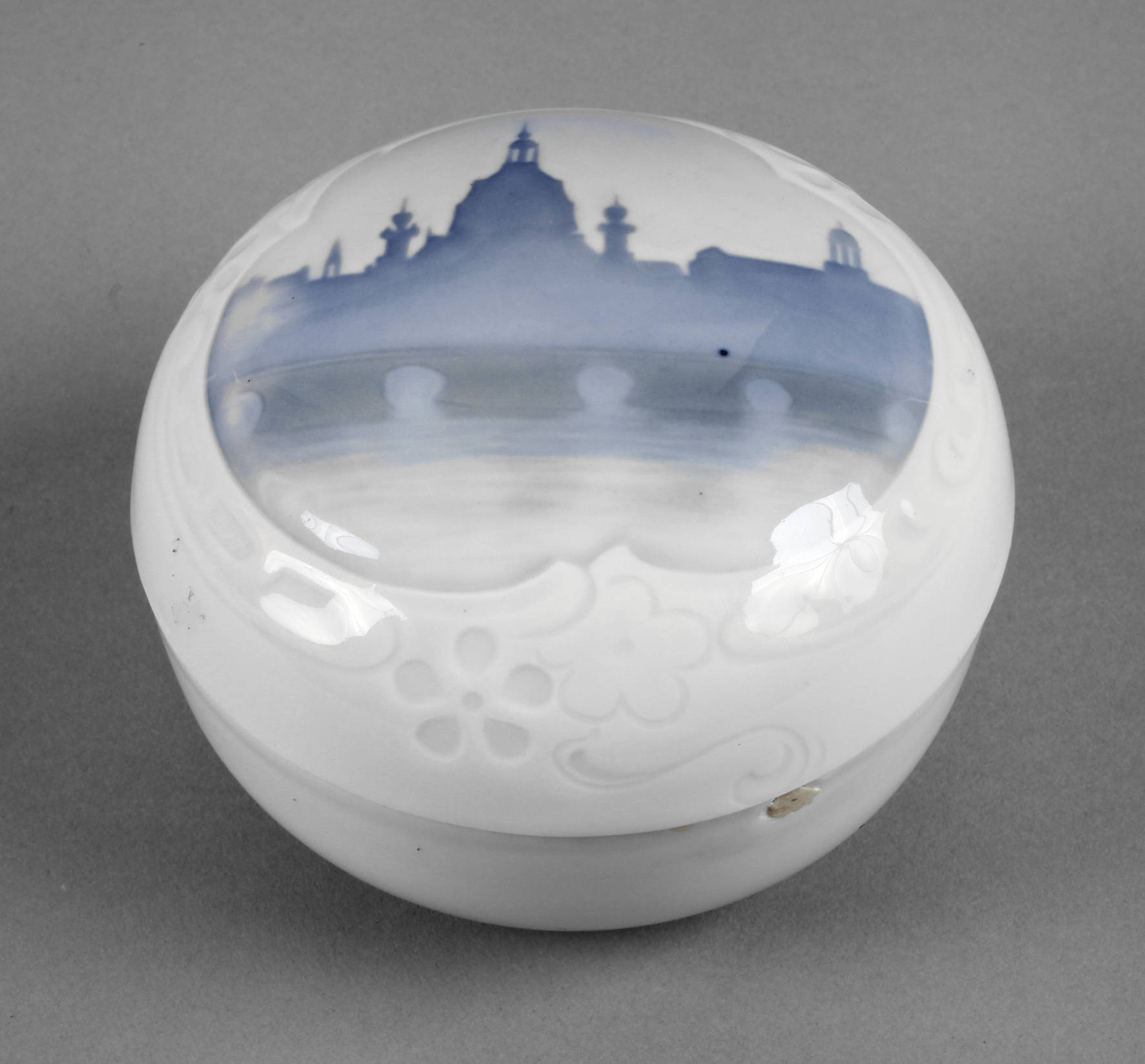 Meissen Deckeldose Ansicht Elbufer Dresden