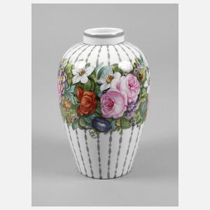 Nymphenburg Vase Blumendekor