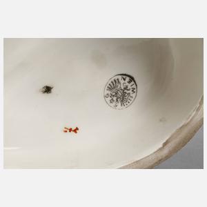 Goldscheider Wien Mädchen mit Haube und Barsoi