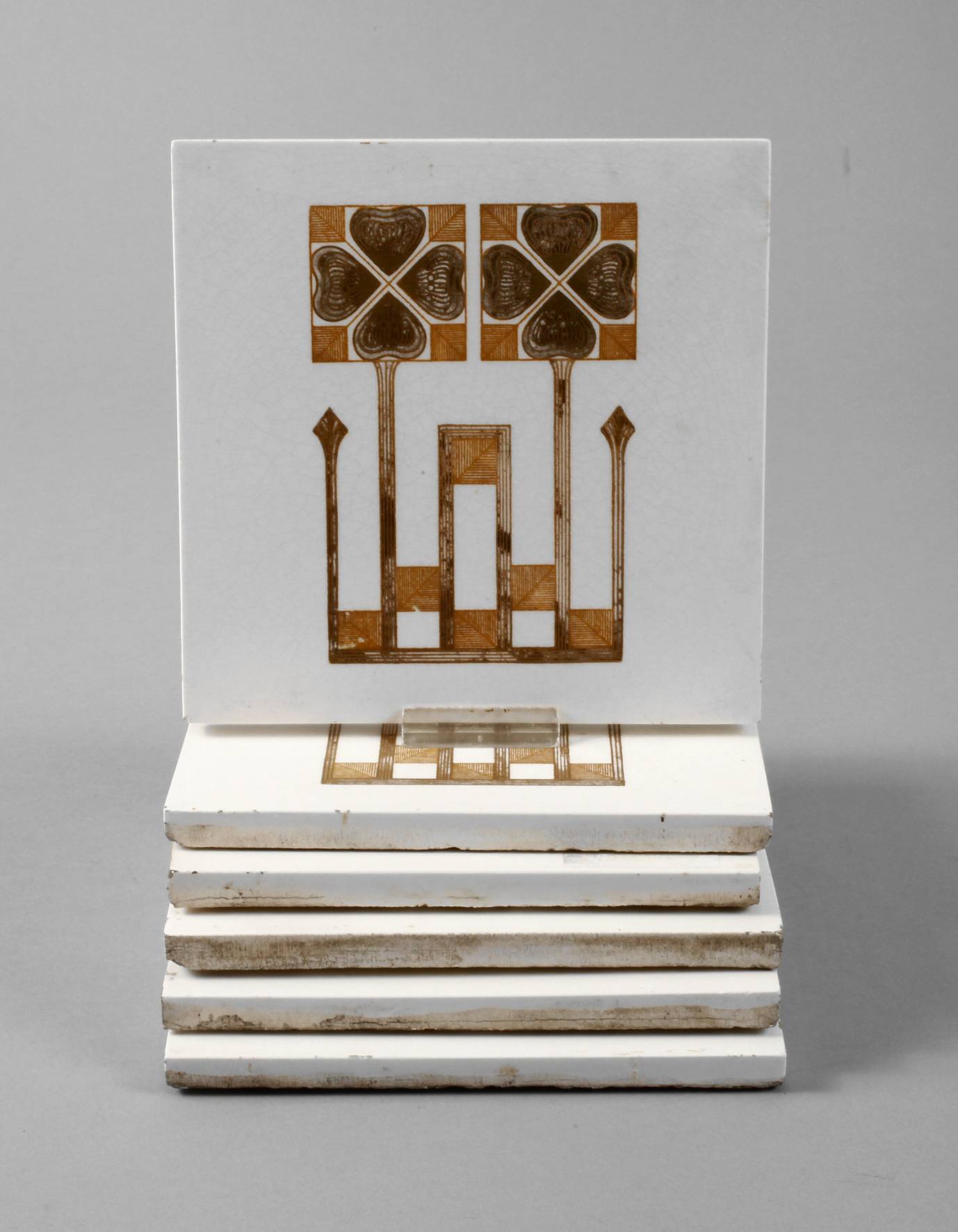 Sechs Jugendstilfliesen