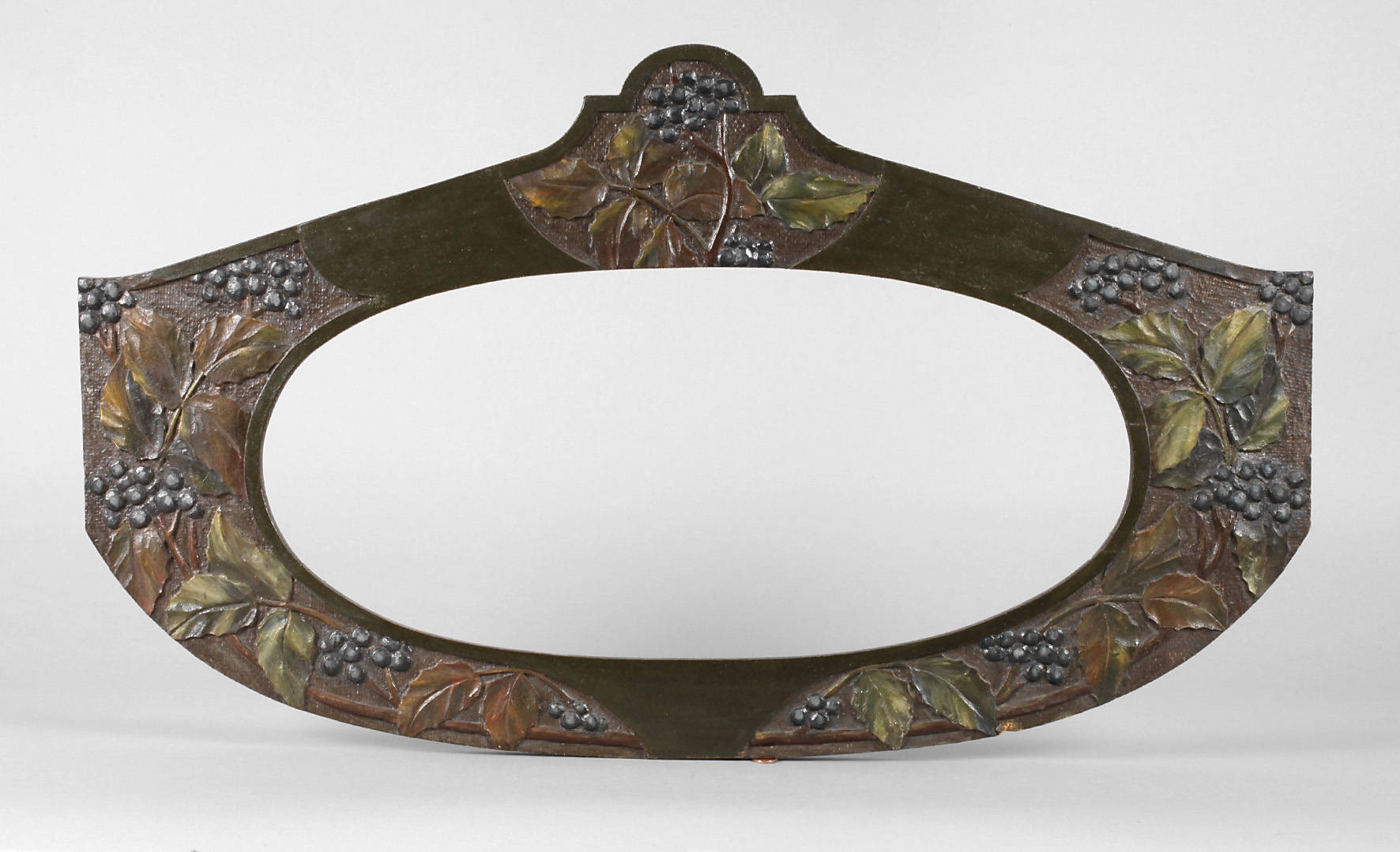 Ovaler geschnitzer Jugendstilrahmen um 1910
