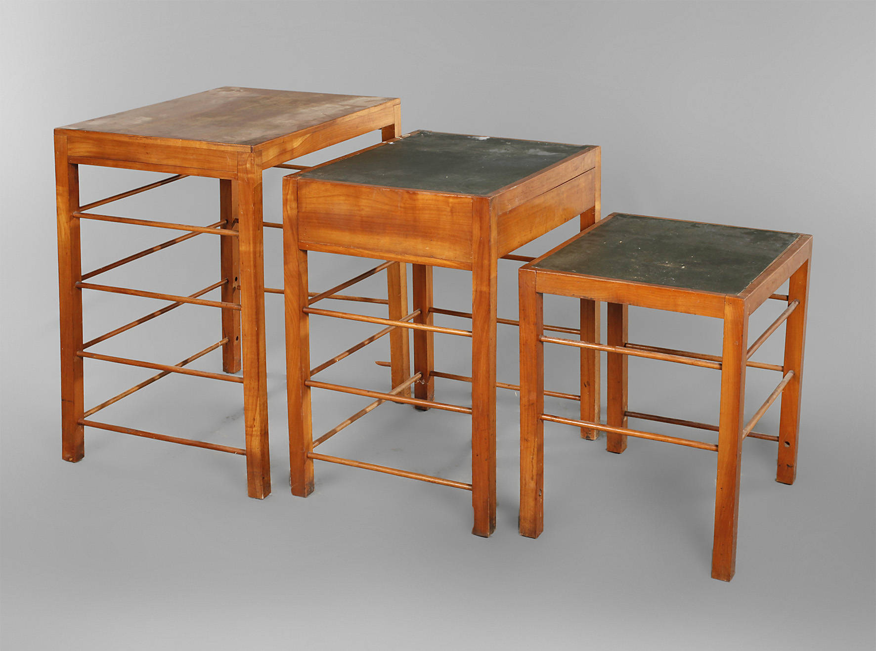 Drei Satztische
