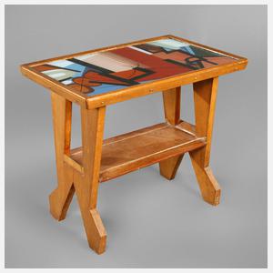 Kubistischer Beistelltisch