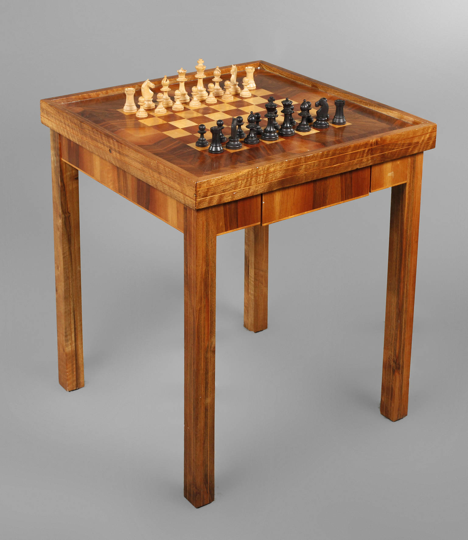 Schachtisch