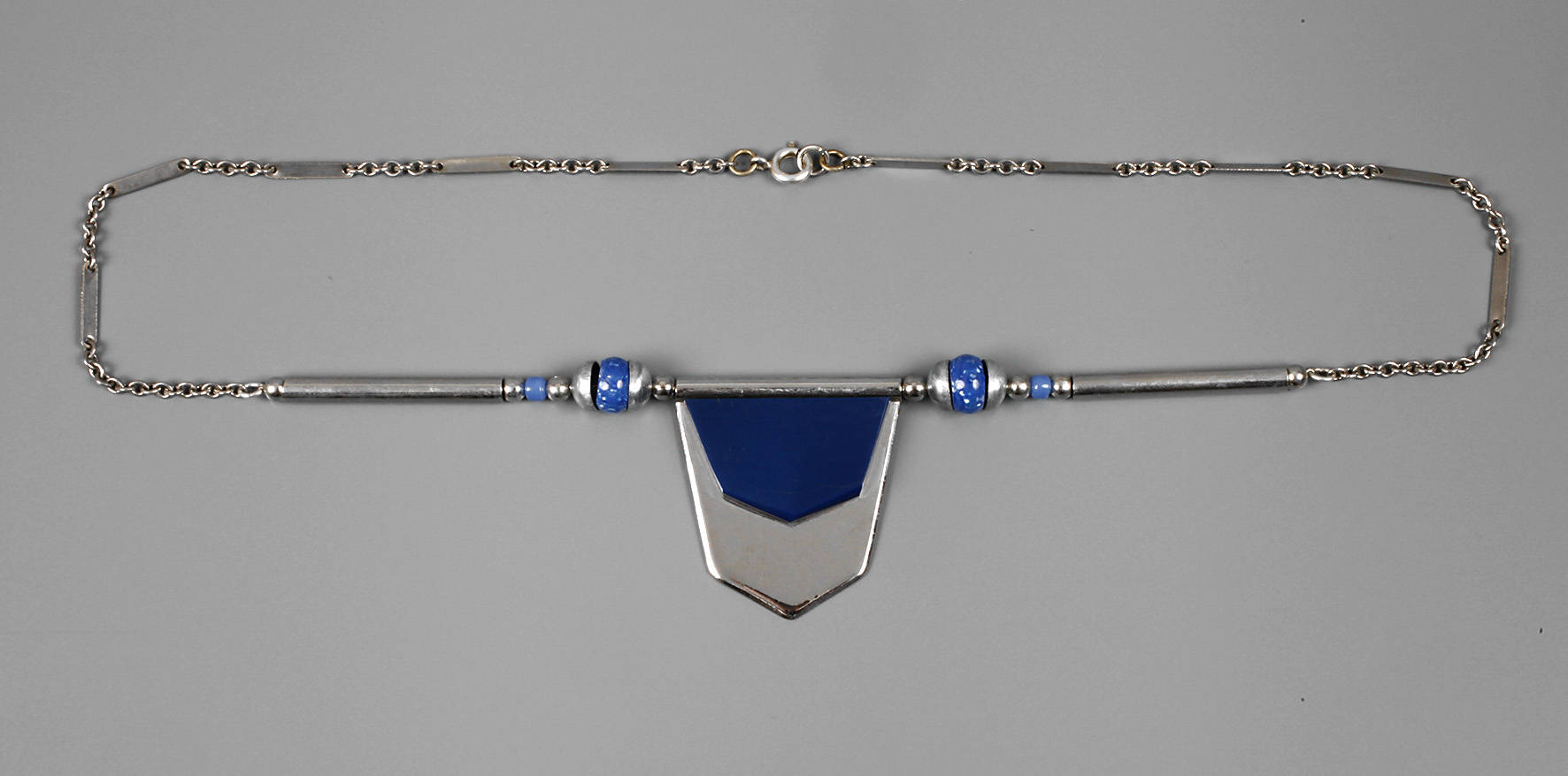 Jakob Bengel Collier