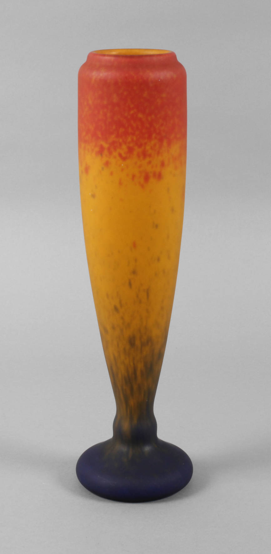 Große Vase mit Pulvereinschmelzungen