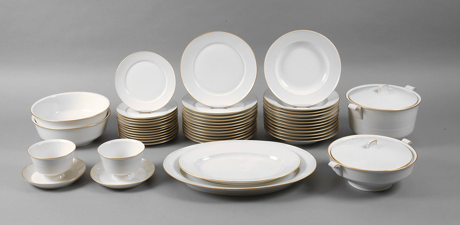 KPM Berlin Speiseservice ”Hallesche Form”