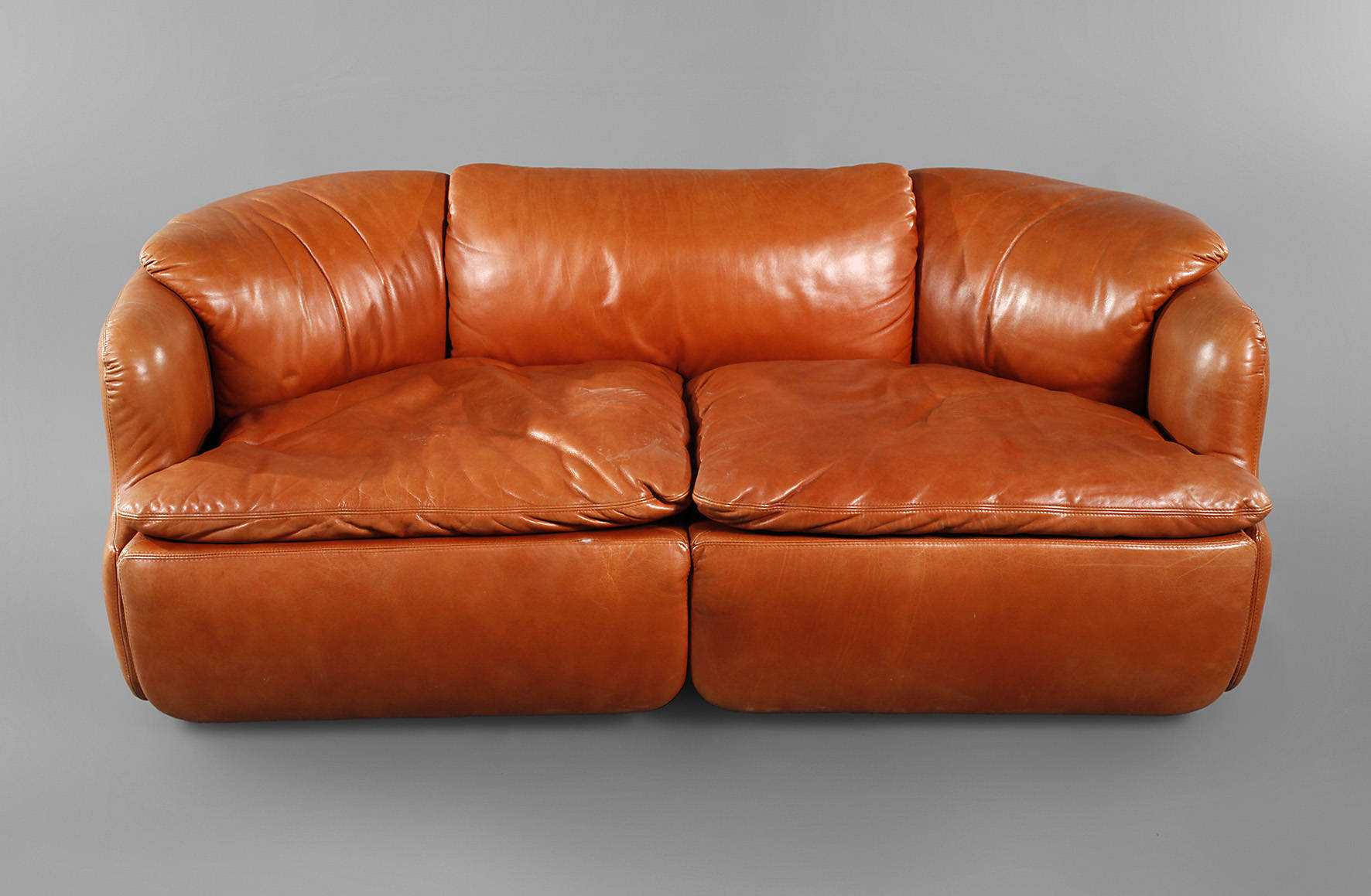 Sofa Alberto Rosseli