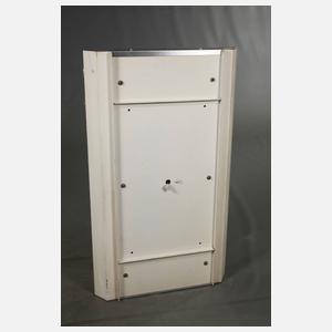 Beleuchteter Wandspiegel