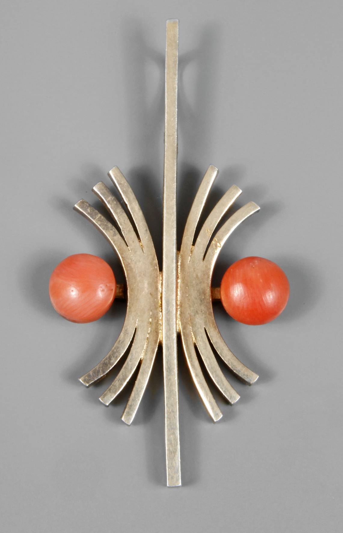 Anhänger mit Korallen