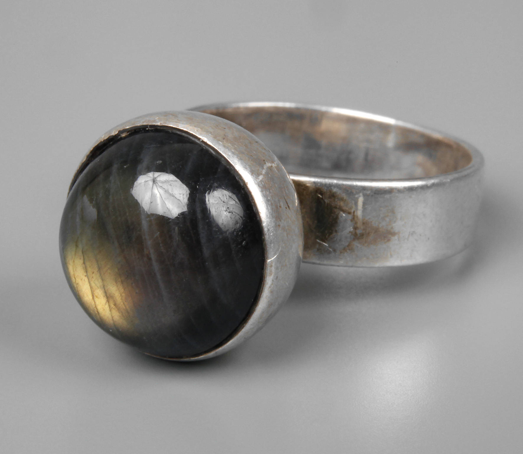 Designring mit Labradorit