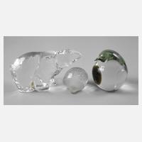 Drei Tiere als Paperweights111