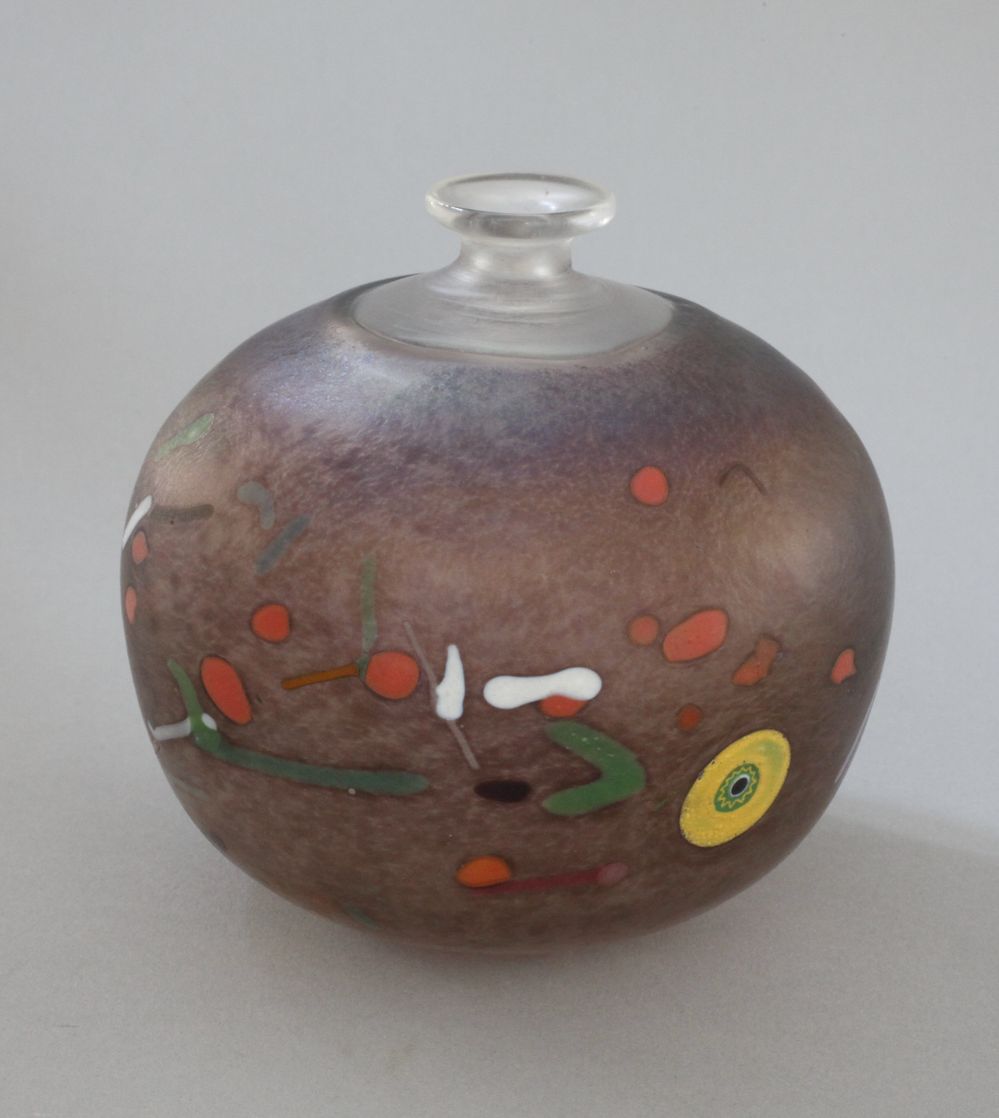 Skandinavische Kugelvase