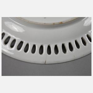 Meissen Durchbruchteller Puttenmotiv