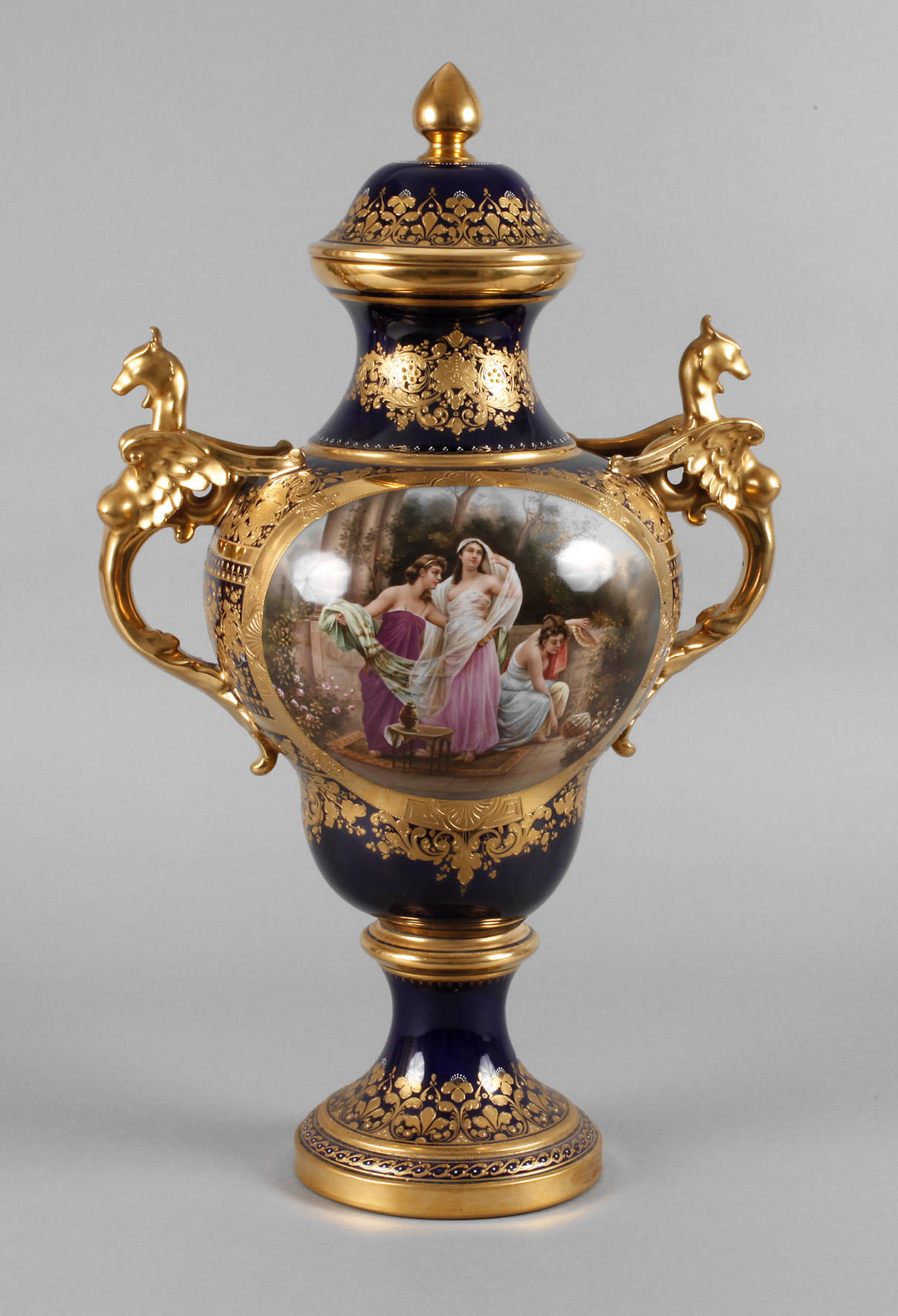 Große Prunkvase ”Im Garten des Alcatzers”