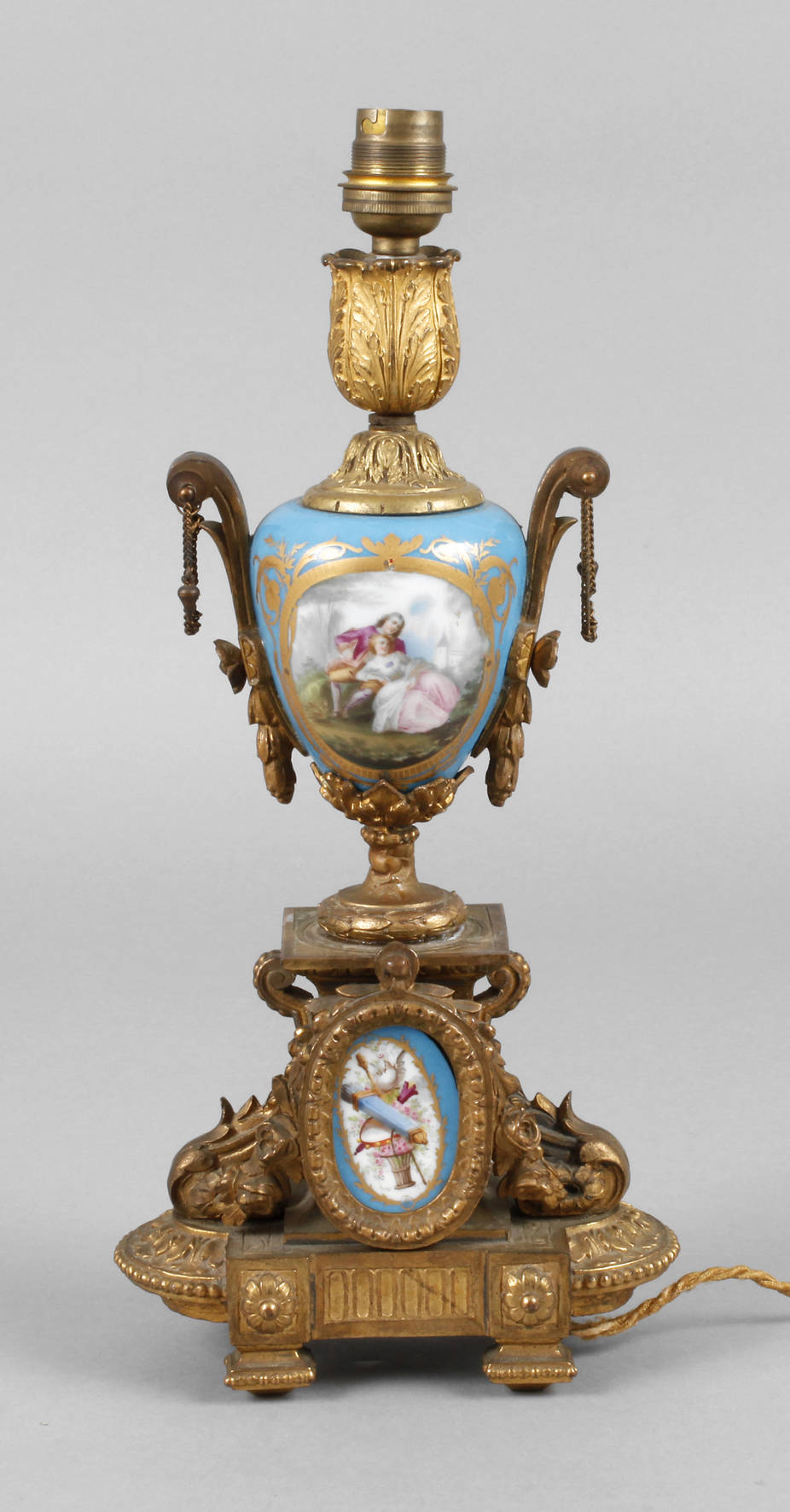 Prunkvase als Lampenfuß