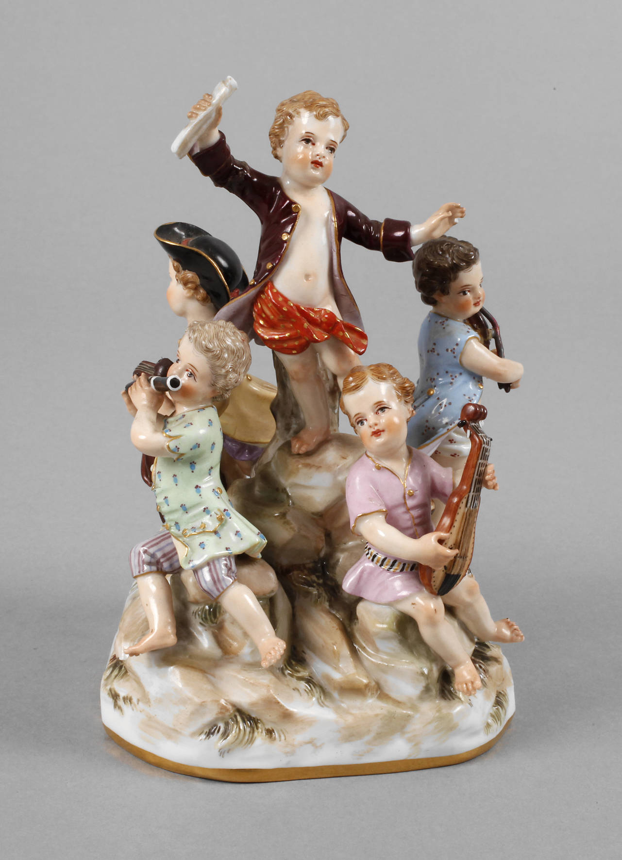 Meissen ”Amoretten, musizierend”