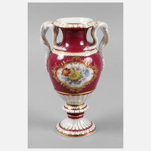 Meissen Schlangenhenkelvase ”Blütenbukett”