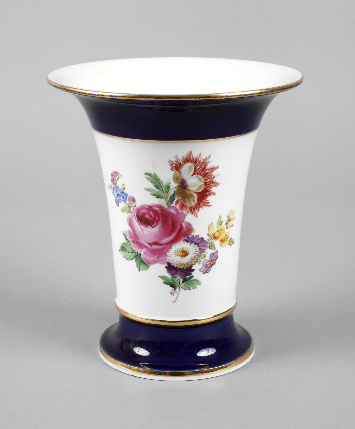 Meissen Trichtervase Kobaltrand