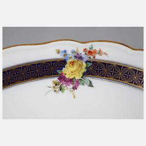 Meissen drei Schalen Bordüre mit Blumenbuketts