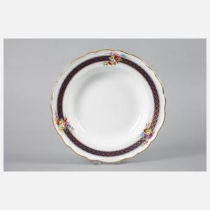 Meissen zwölf Suppenteller Bordüre mit Blumenbuketts