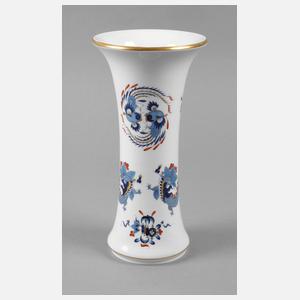 Meissen Trompetenvase ”Reicher Drache, hellblau”