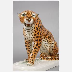 Schwarzburger Werkstätten ”Sitzender Leopard”