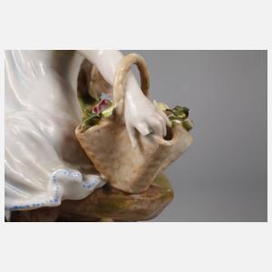 Schierholz & Sohn Plaue figürlicher Tafelaufsatz