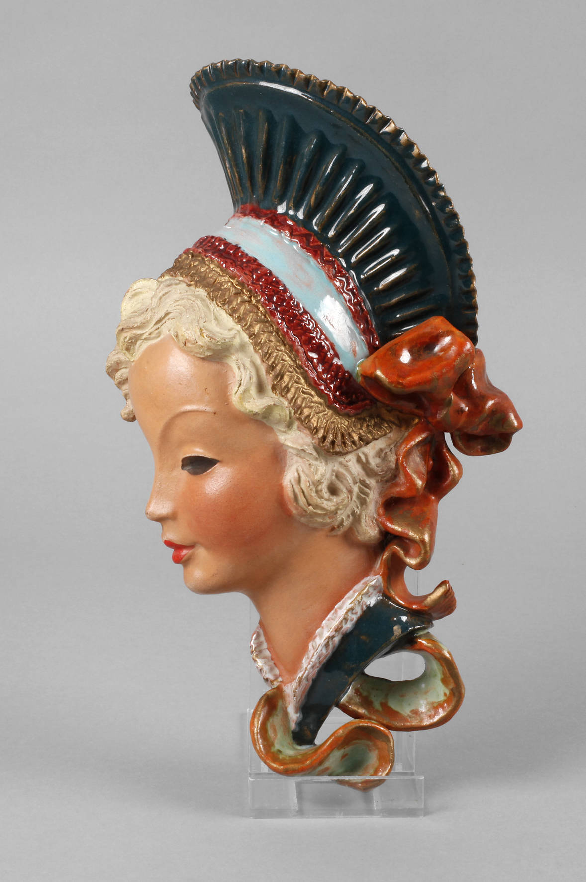 Goebel-Bieber Wandmaske Trachtenmädchen