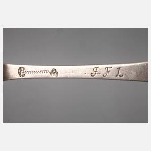 Silberlöffel mit Münze