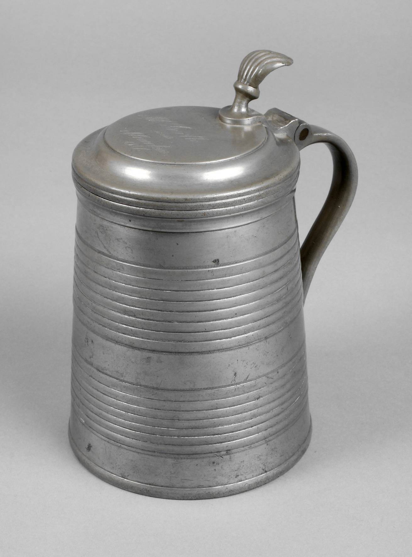 Altenburger Zinn-Deckelhumpen