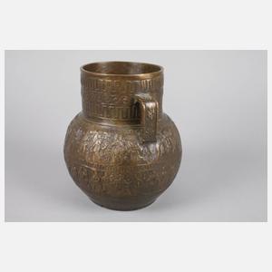 Gedrungene Bronzepelike, Antikenrezeption