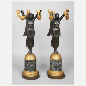 Paar übergroße Empire-Leuchterfiguren