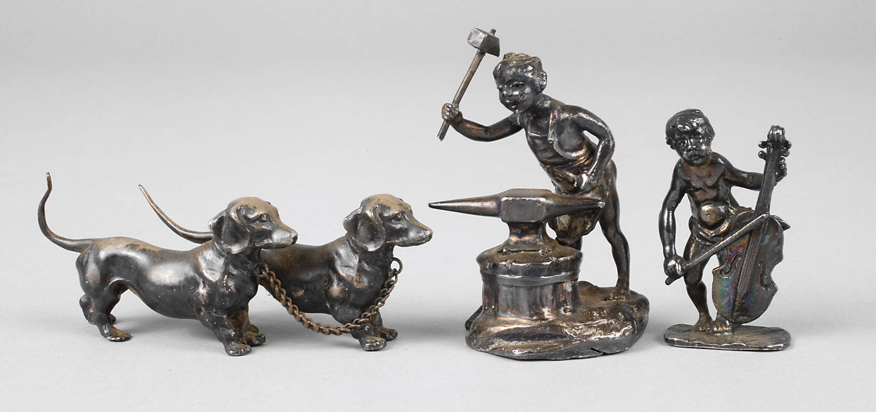 Drei Miniaturskulpturen