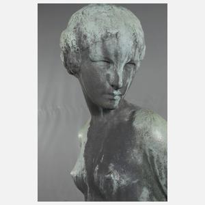 Ernst Seger, lebensgroßer Mädchenakt ”Jugend”