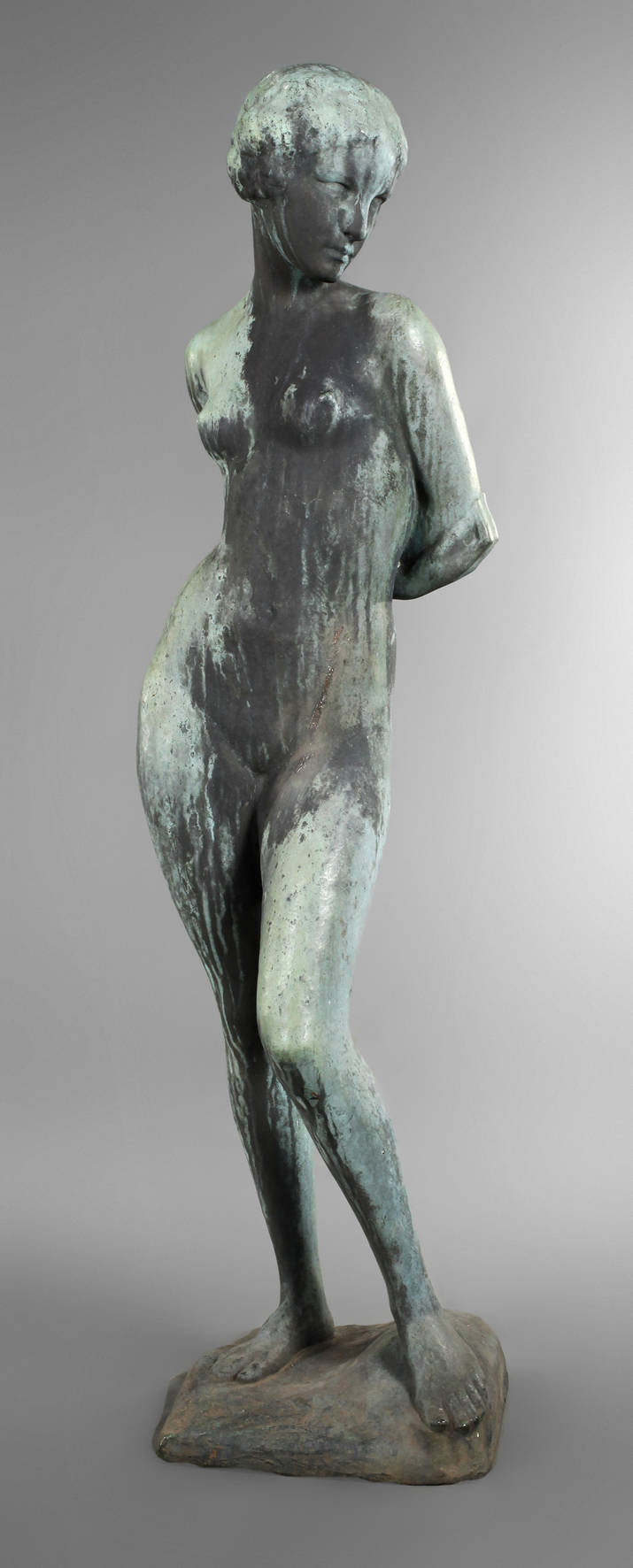 Ernst Seger, lebensgroßer Mädchenakt ”Jugend”