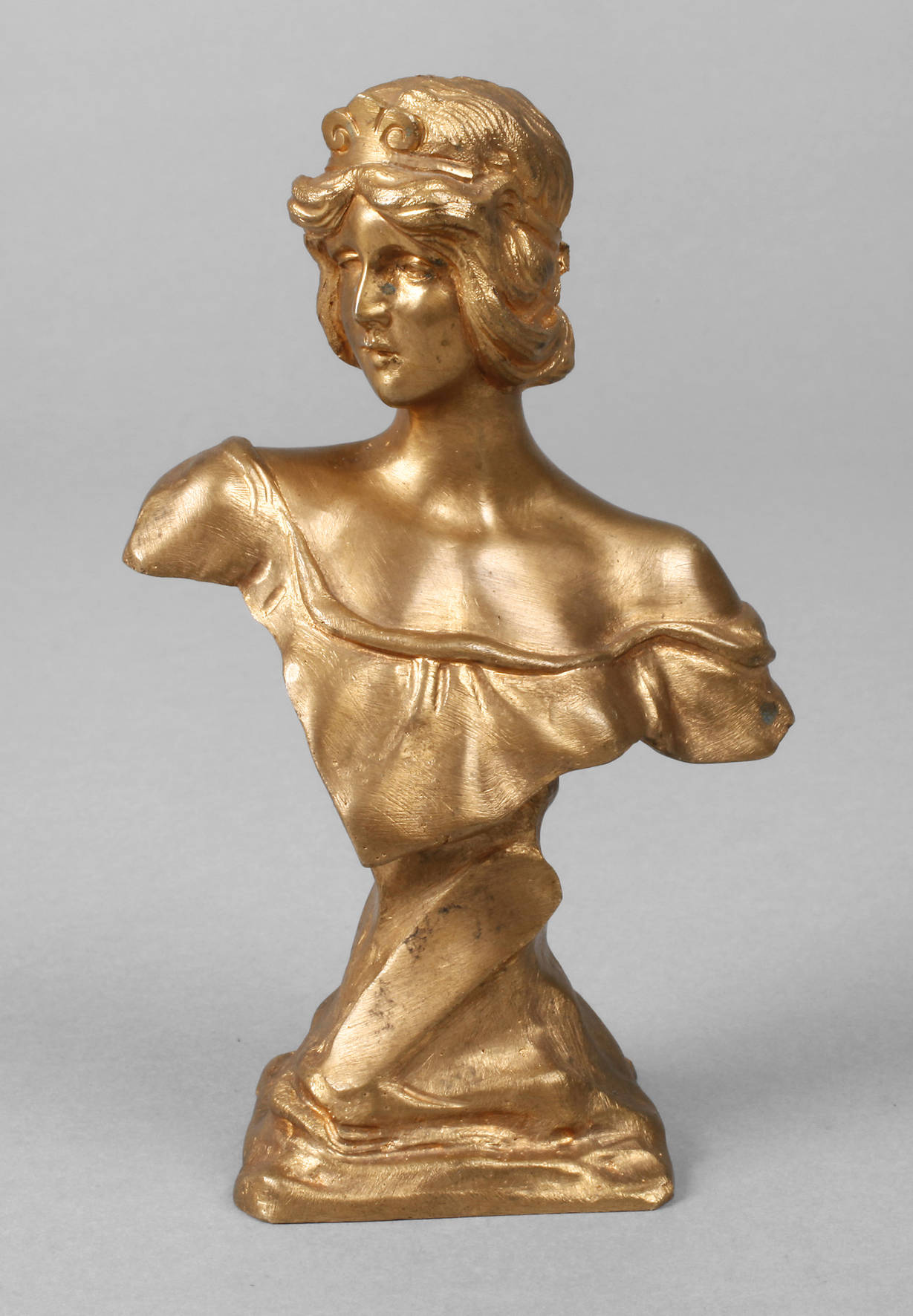 Kleine Jugendstilbüste