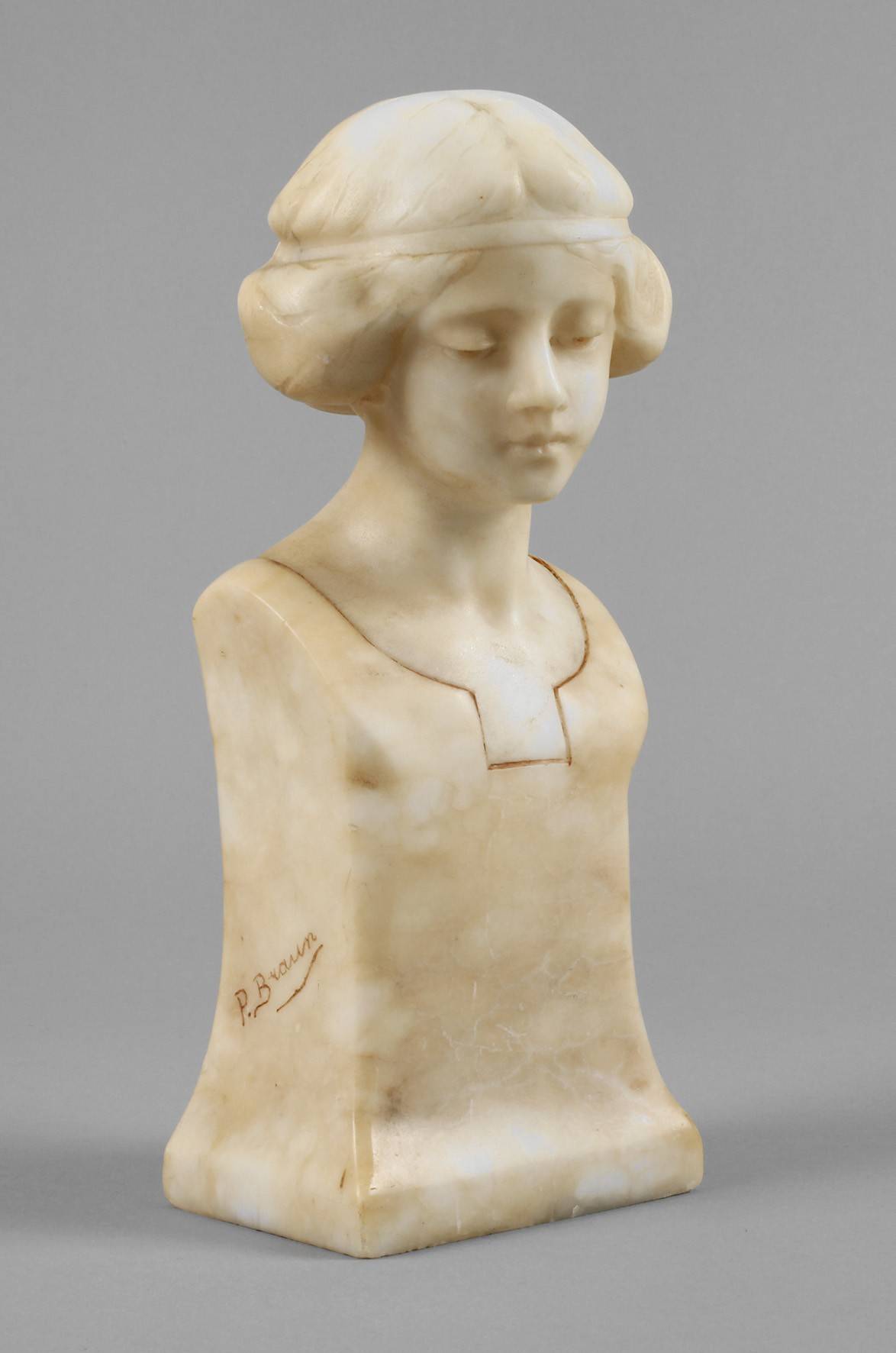 P. Braun, Büste Jugendstilmädchen