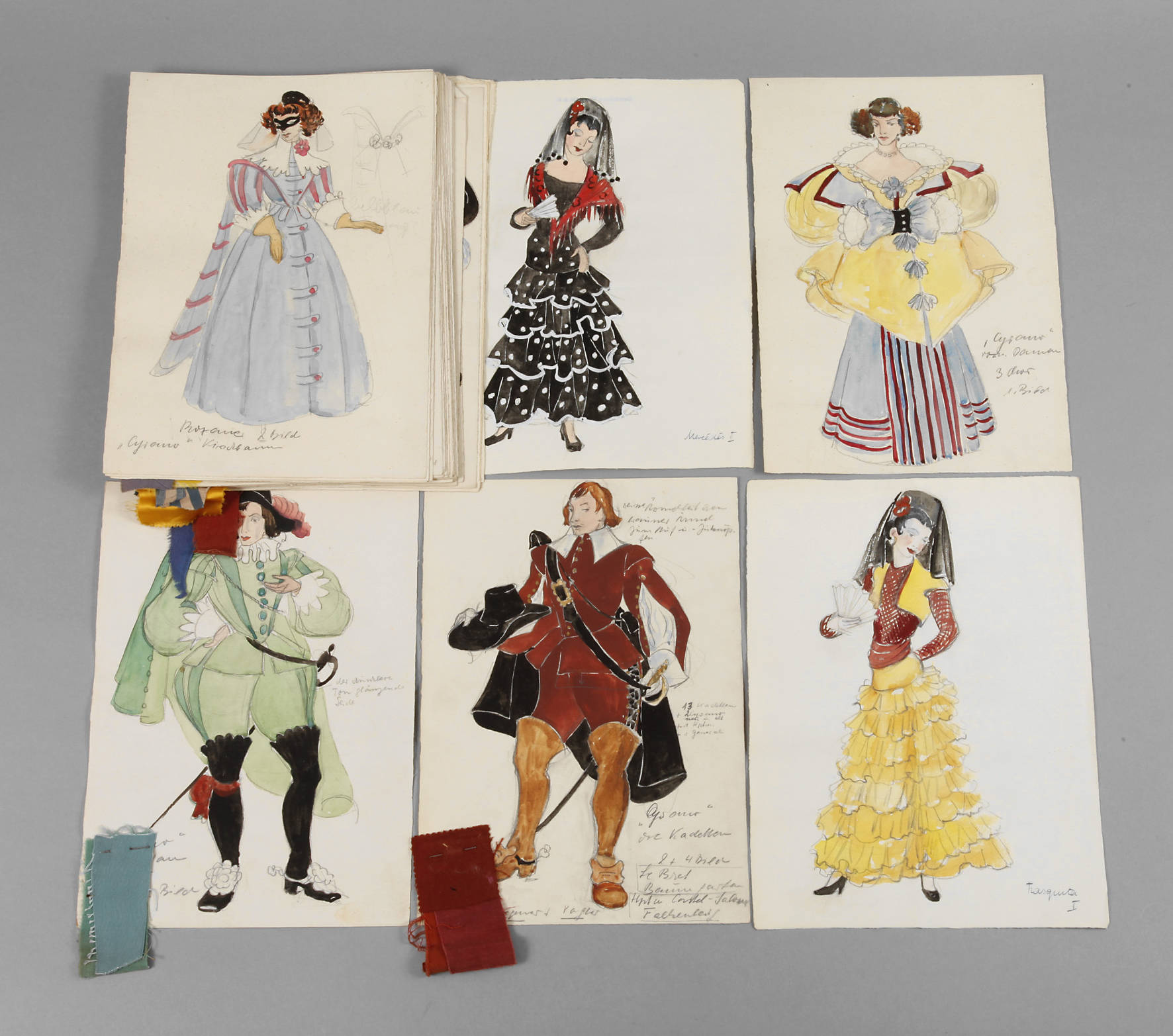 Umfangreiche Sammlung Kostümentwürfe