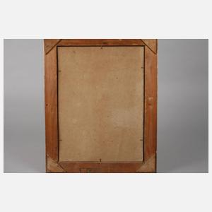 Junge in Matrosenkleidung