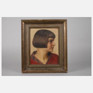 Junge Frau mit Pagenfrisur