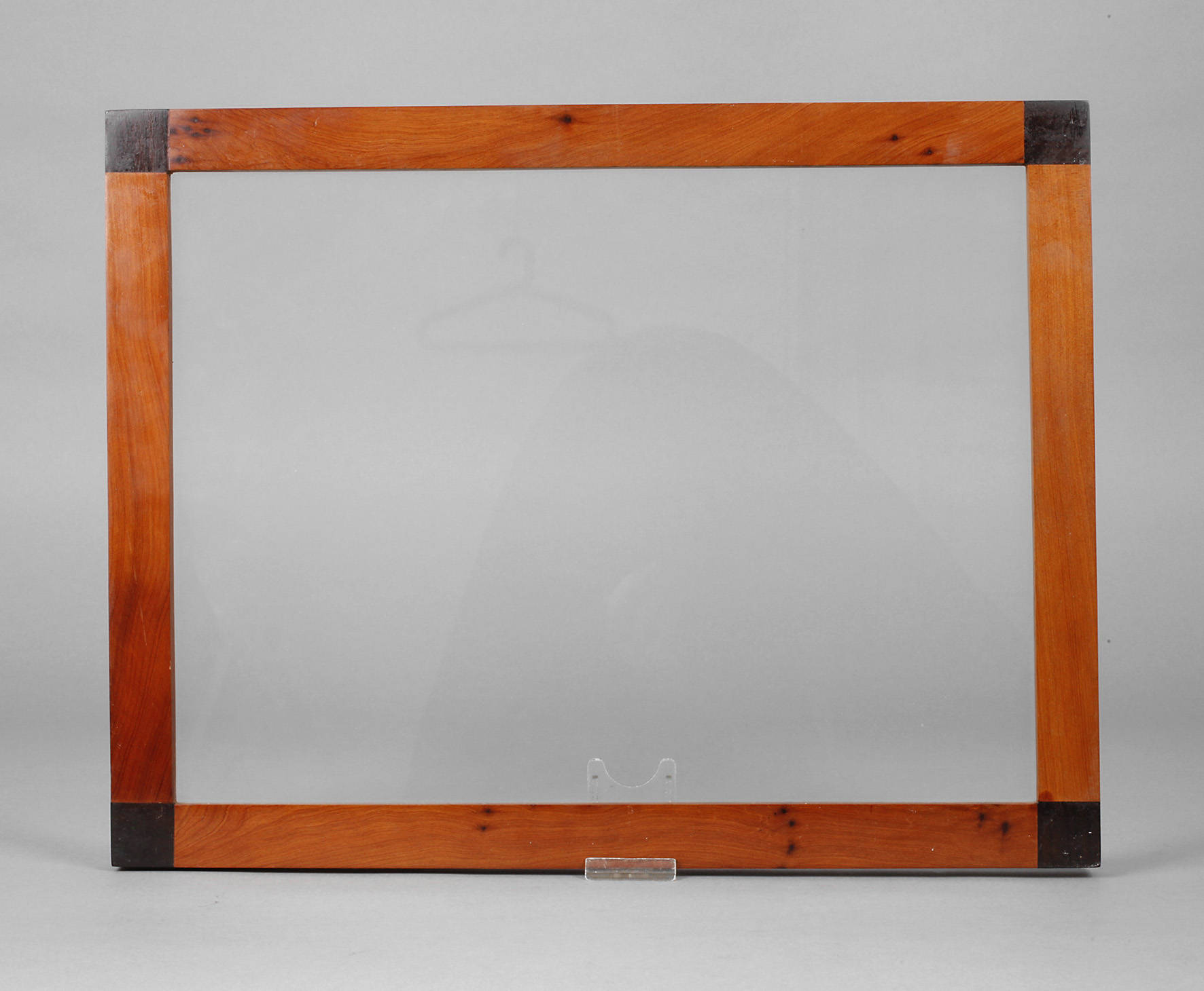 Leiste im Biedermeierstil