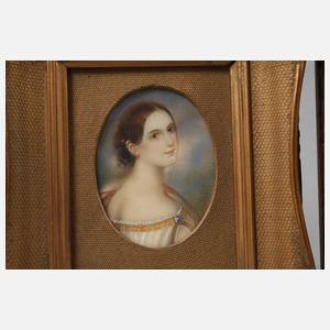 Vier Elfenbeinminiaturen