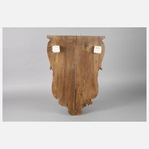 Geschnitzter Baldachin