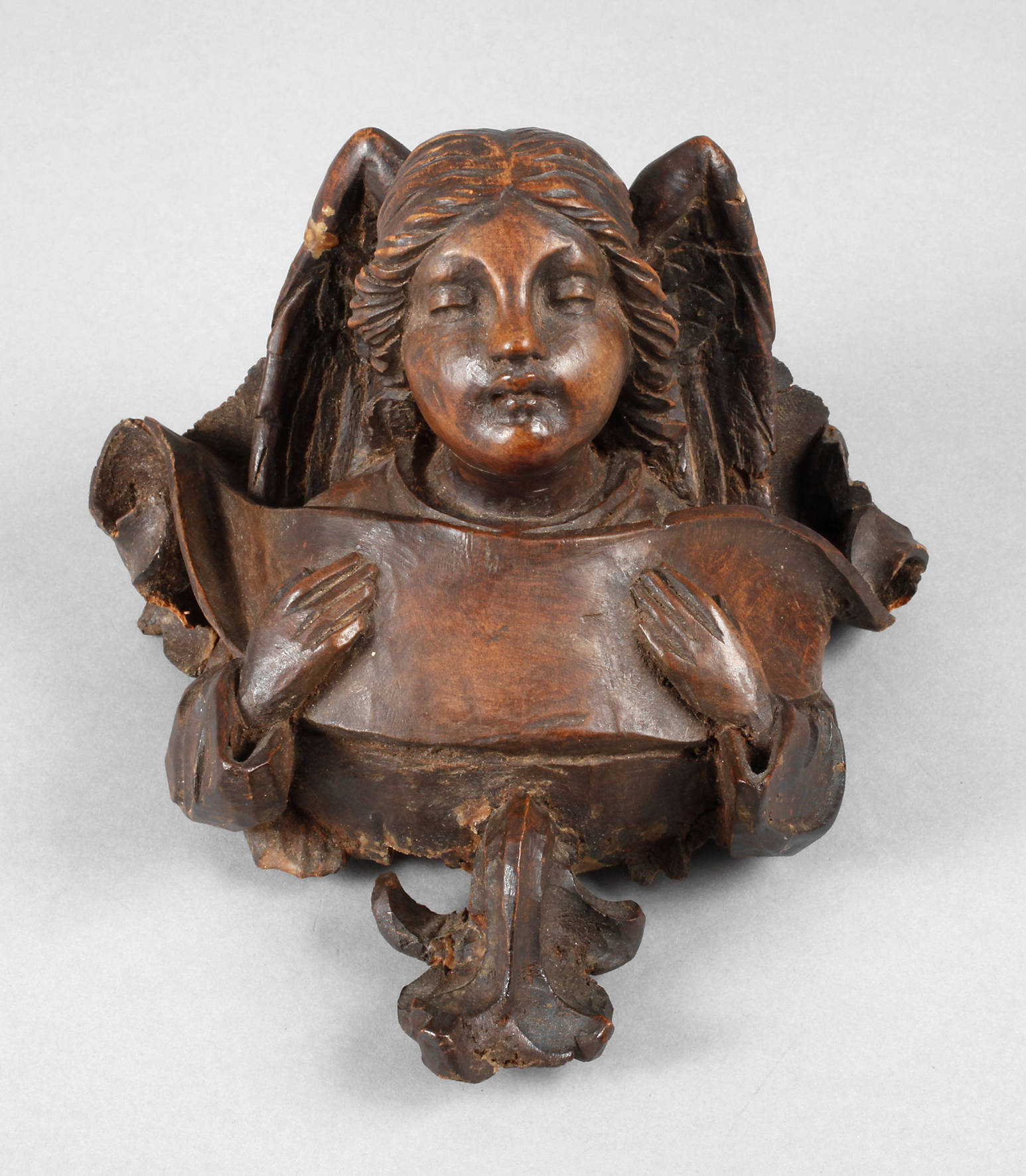 Geschnitzte Wandkonsole Renaissance