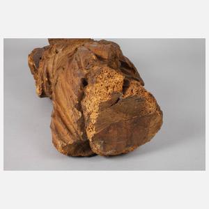 Geschnitzte Heiligenfigur