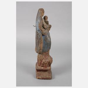 Geschnitzte Marienplastik